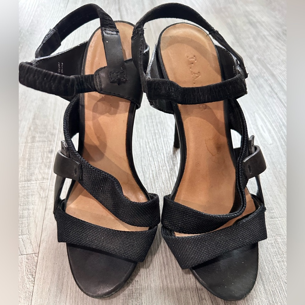 L.A.M.B by Gwen Stefani -Black Strappy Heeled